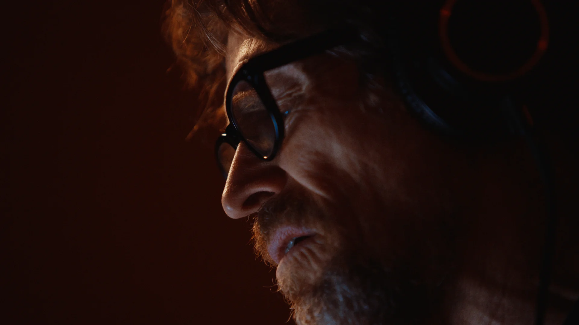 MAKING 12 MINUTES - FEATURETTE — still 5