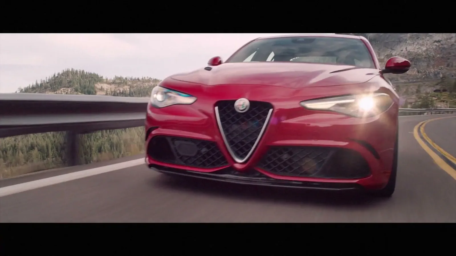 ALFA ROMEO GIULIA — frame 4