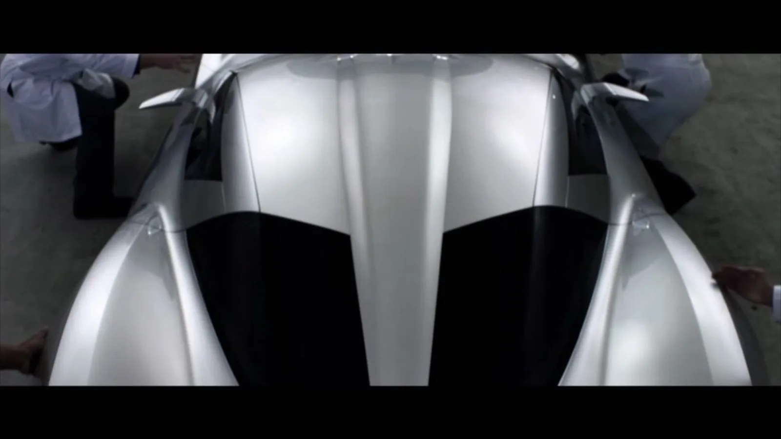 GENERAL MOTORS BRAND ANTHEM — frame 5
