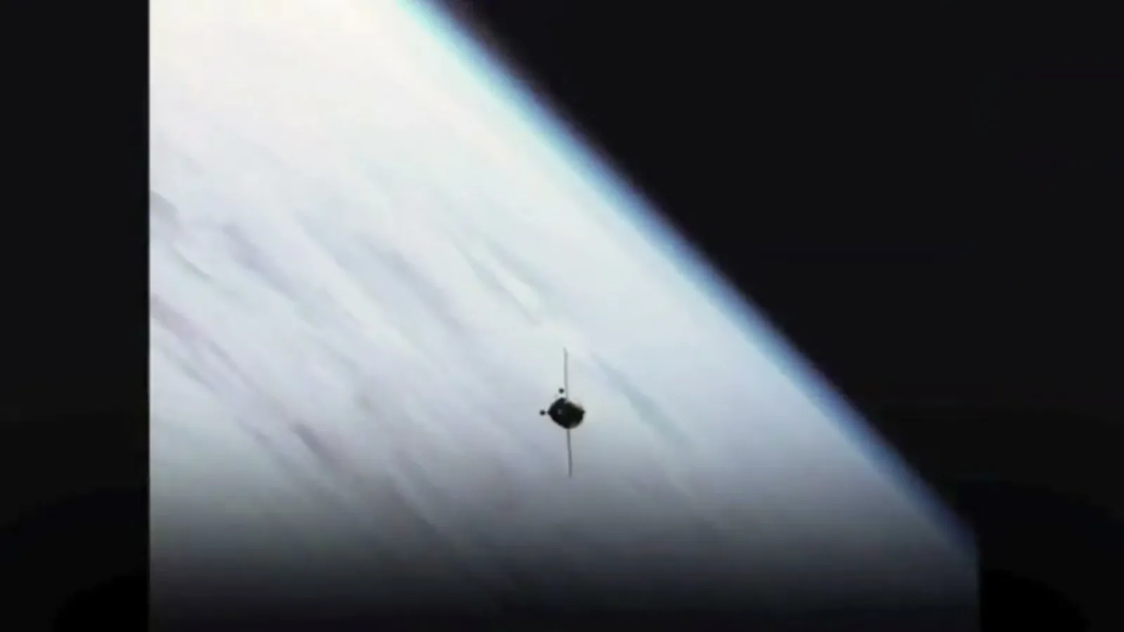 SPACEX — frame 3