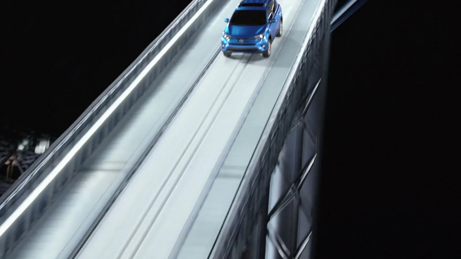 TOYOTA RAV4 — frame 1